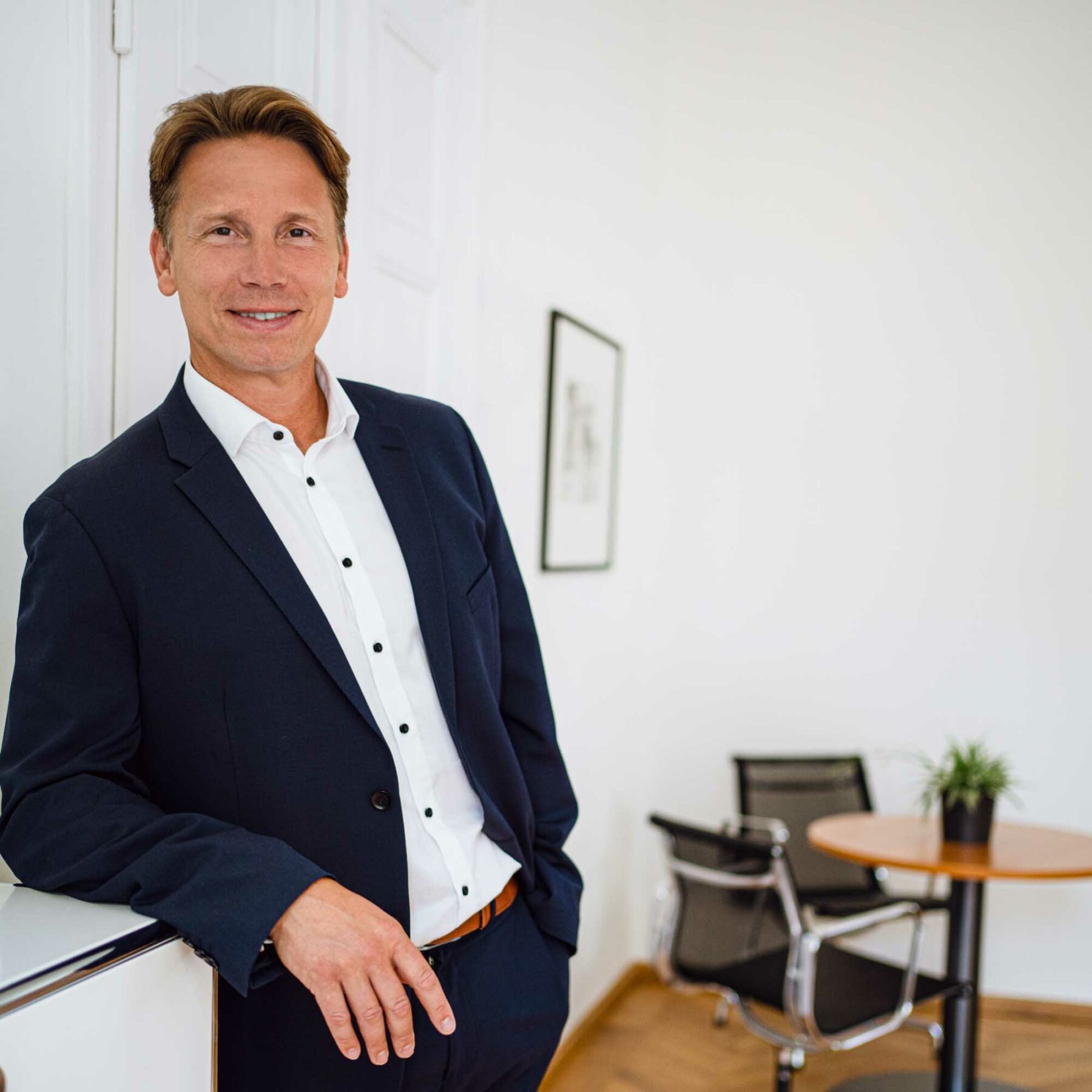 Herr Dr. Med. Wolfgang Große Darrelmann Über uns · GRO | Geriatrische Rehabilitation Oberbayern